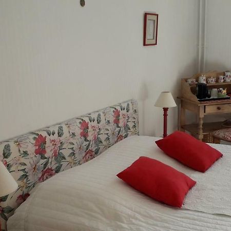 Chambre D'Hotes Marchand Angers Eksteriør bilde